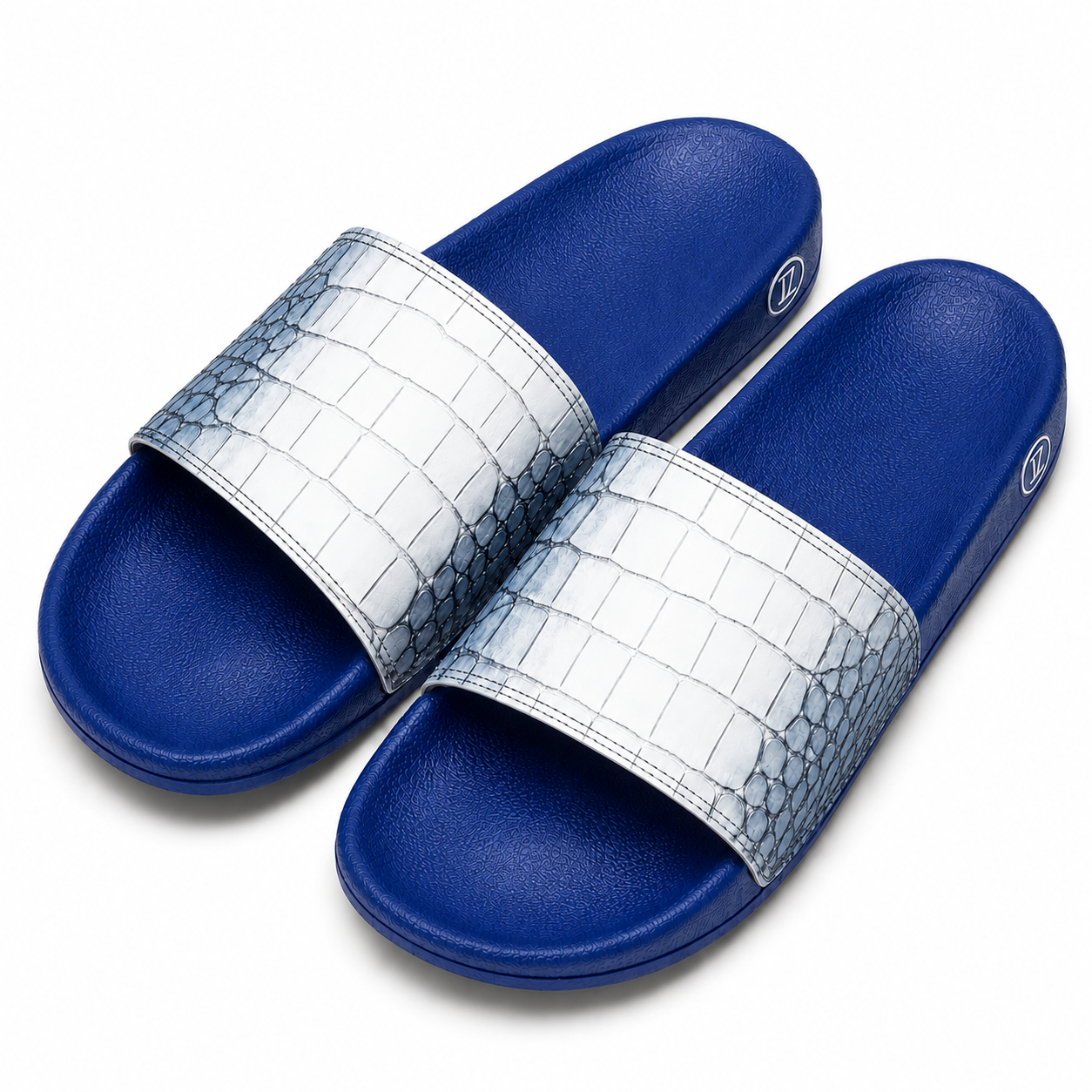 beach slippers - white on blue