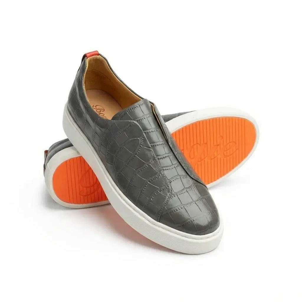 حذاء رياضي بوجيز رمادي منقوش بنقشة جلد التمساح