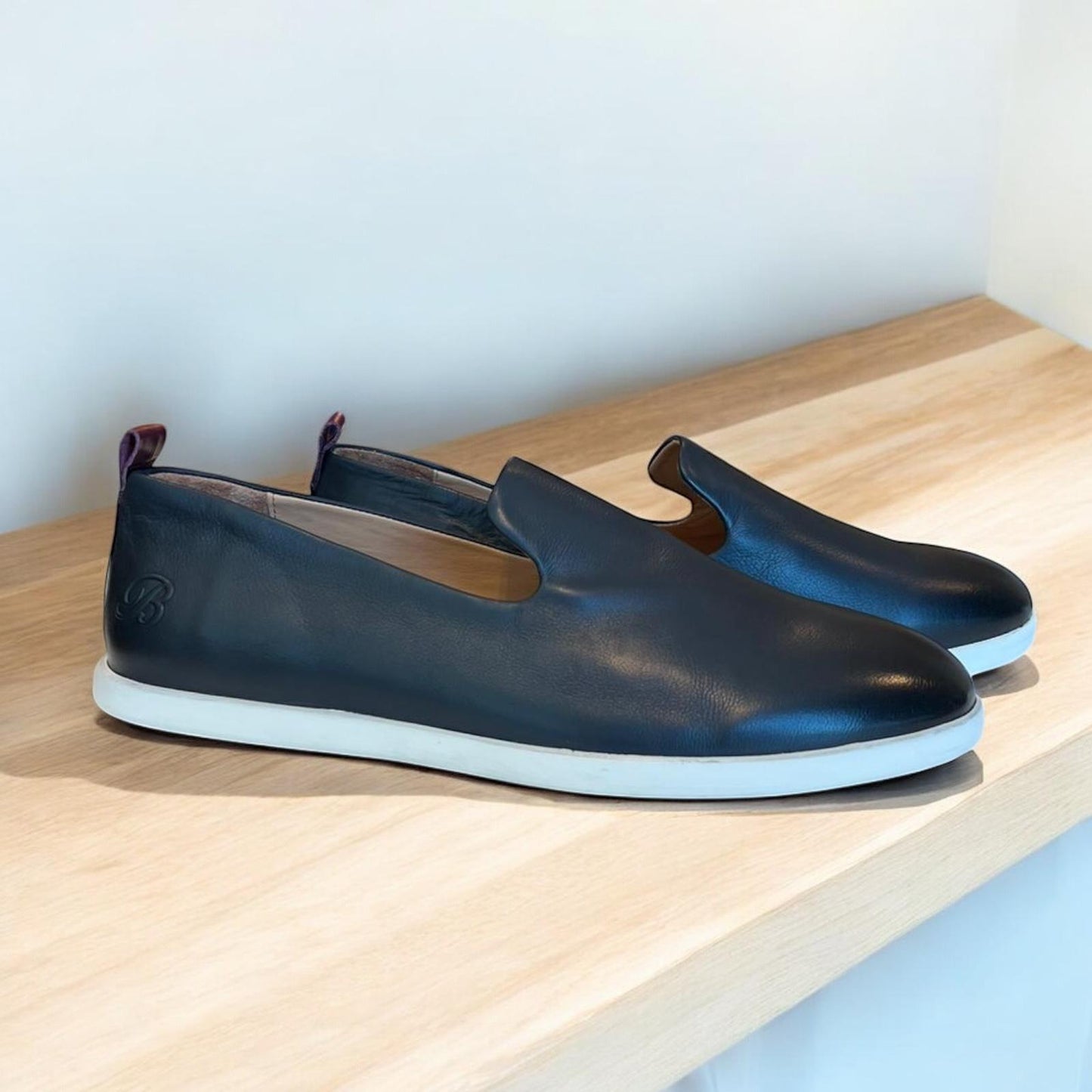 BOUGIES FOOTWEAR NO.3 - RED LABEL