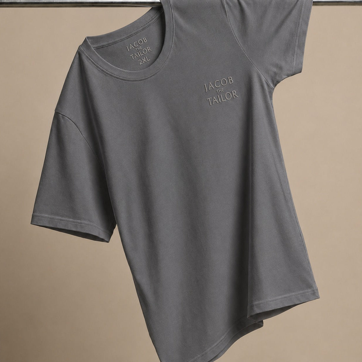jacob the tailor - t shirt - dark grey