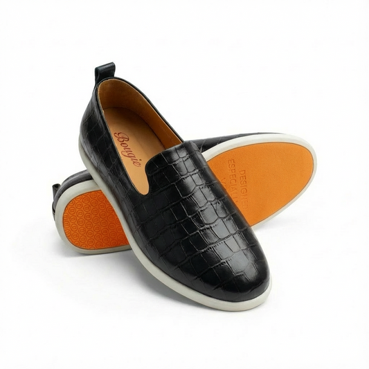 بوجيز أسود منقوش بنقشة جلد التمساح