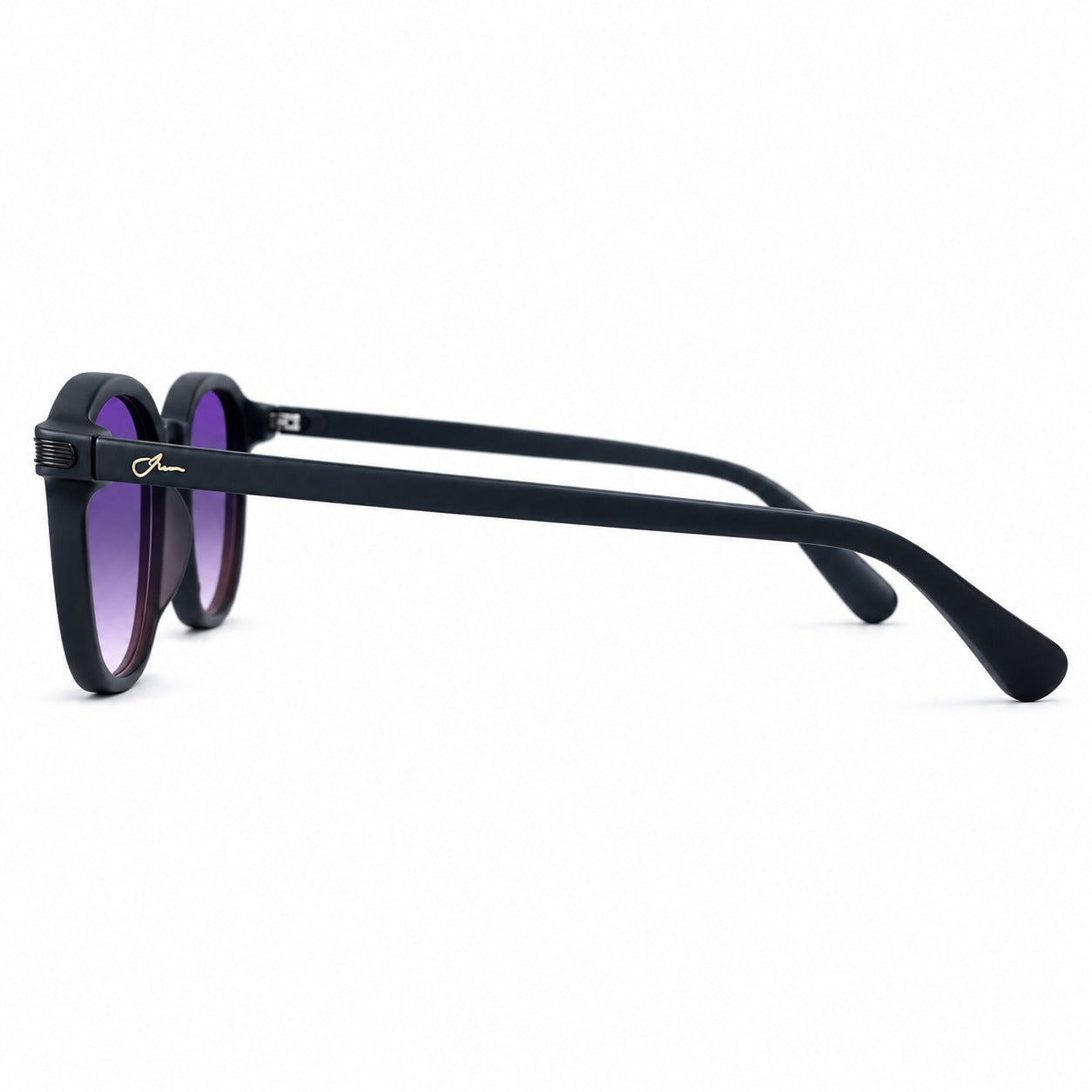 black horse sunglasses